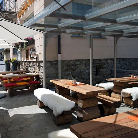 Crusch Alba Hotel 3*