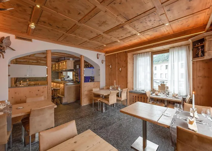 Hotel Crusch Alba 3*