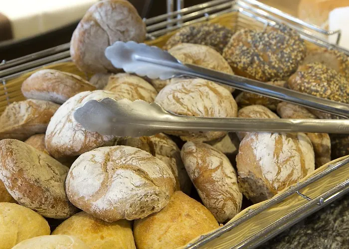 Crusch Alba Hotel 3*