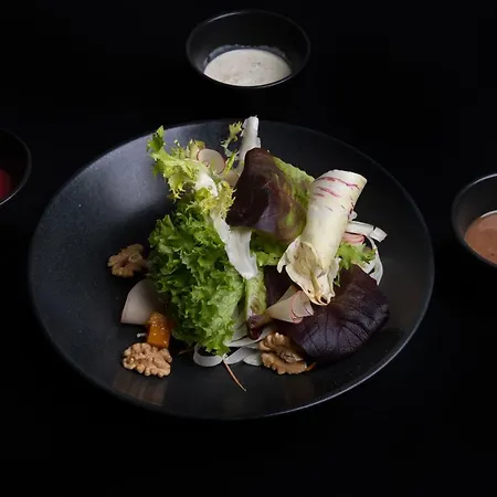 策尔内茨克劳斯酒店 3*