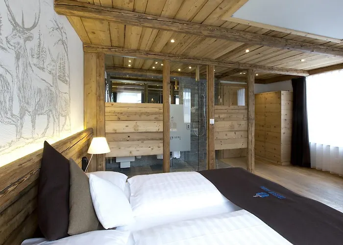 Hotel Crusch Alba 3*